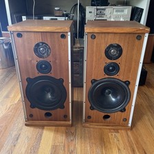 B&W DM4 Speakers Pair Bowers &